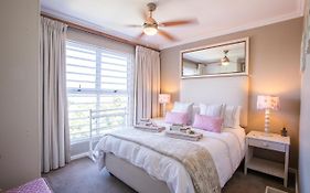 Dk Villas 1 Harbour View Hout Bay
